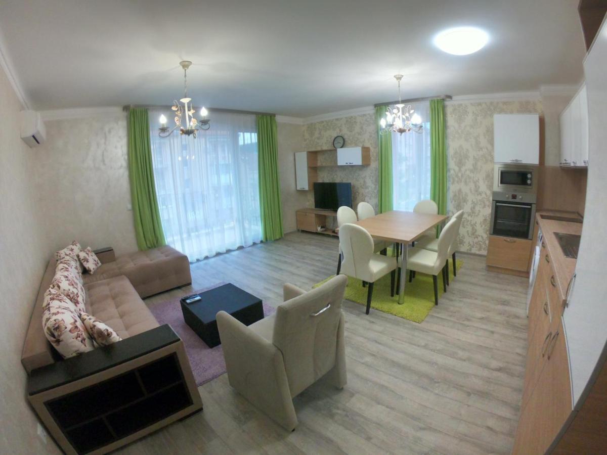 South Coast Apartments Sjumen Eksteriør bilde