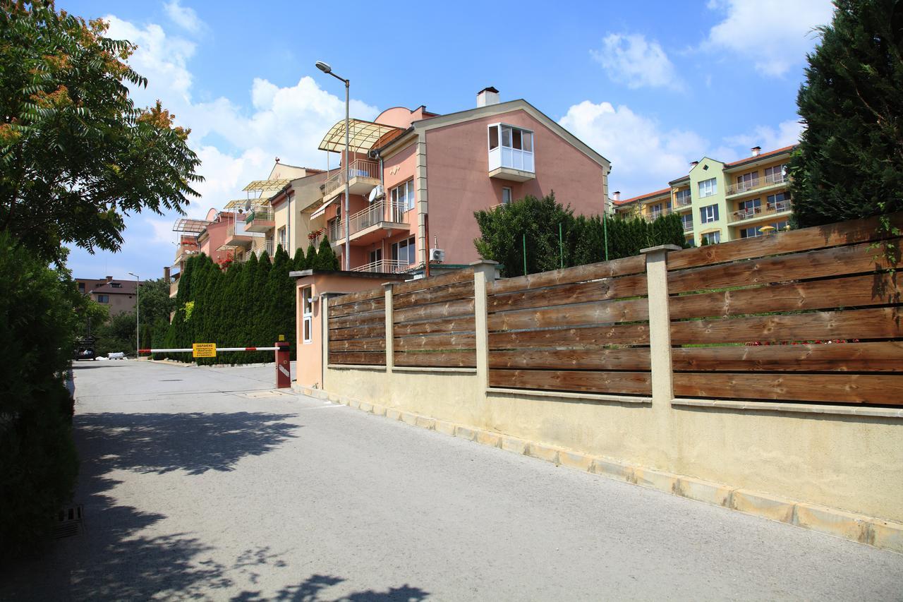 South Coast Apartments Sjumen Eksteriør bilde